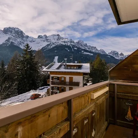 Hotel Dolomiti Di De Martin D Oscar 3*